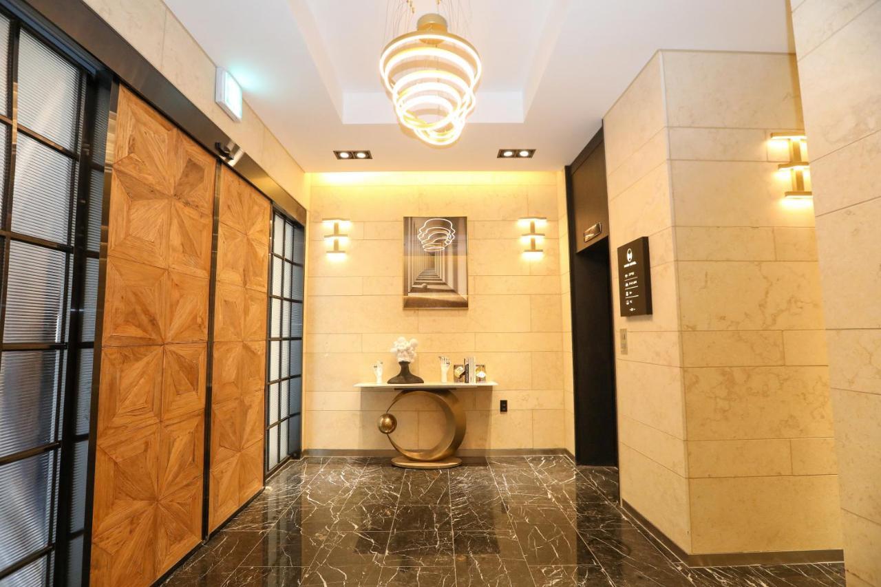 Mari Hotel Chungju Exterior photo